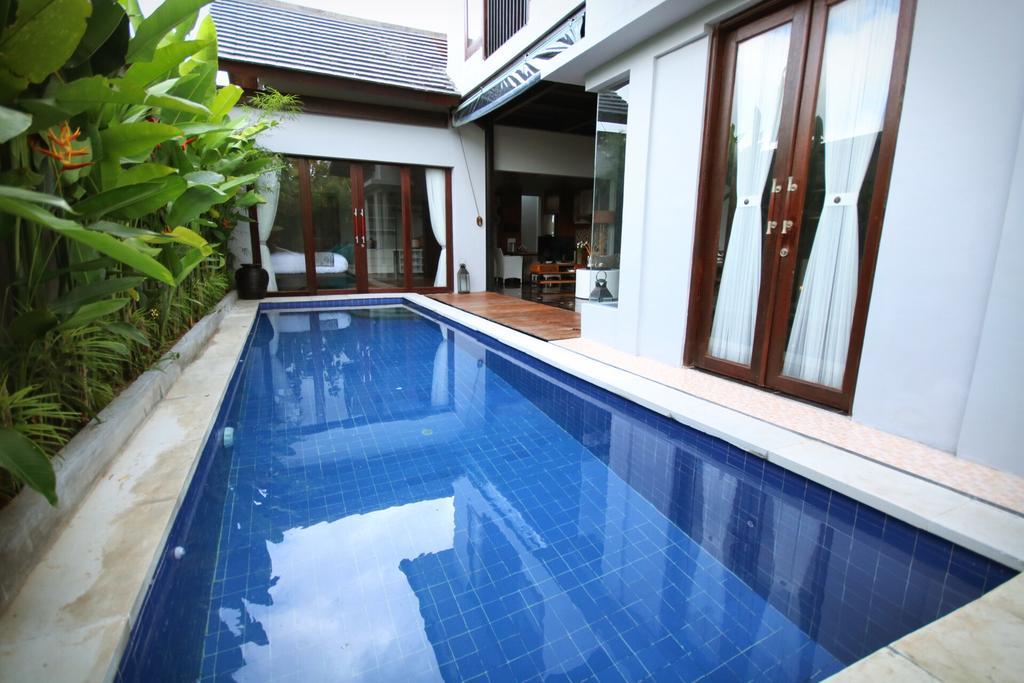 Villa Habibi Uluwatu Esterno foto